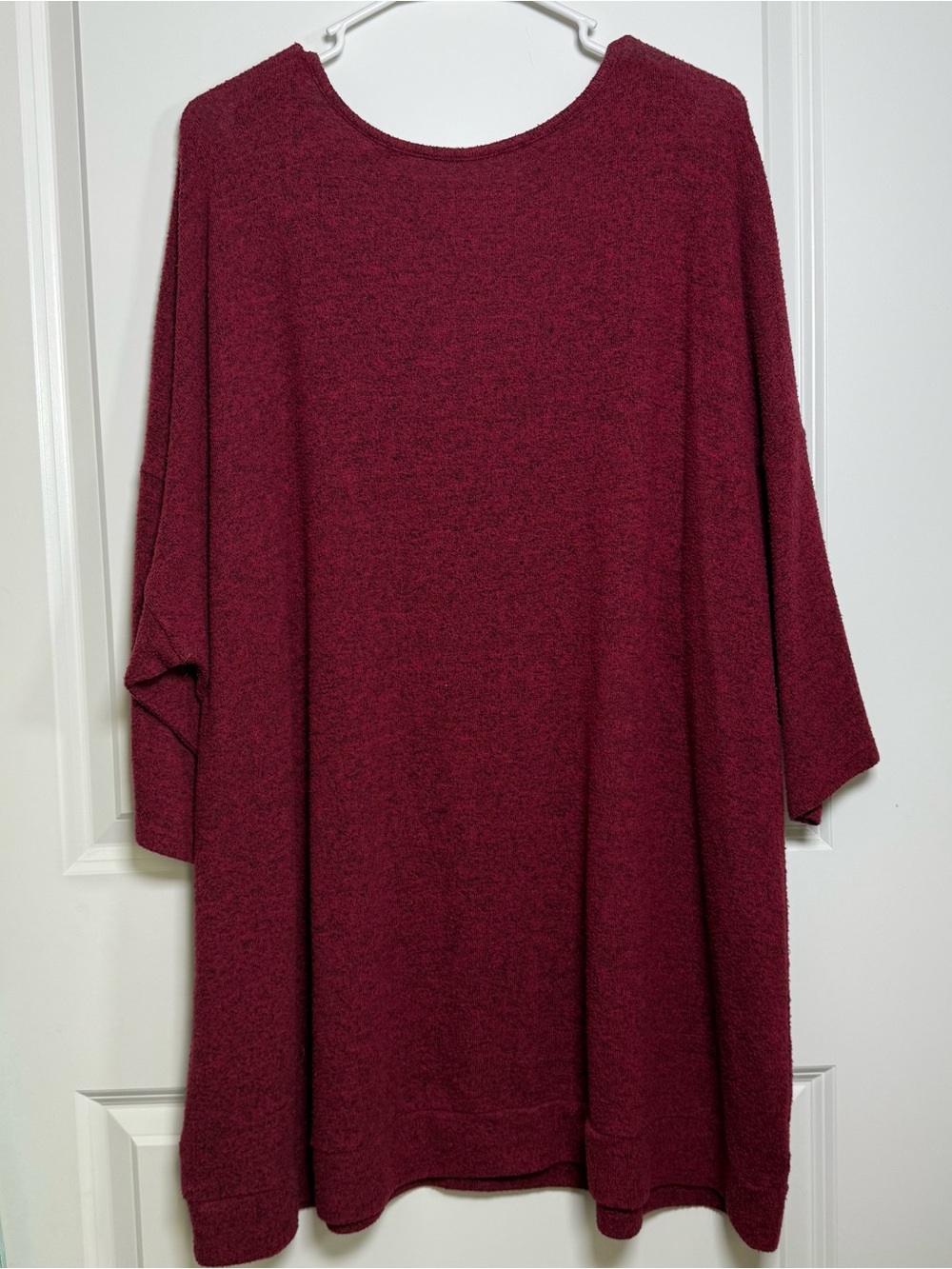 Torrid Super Soft Plush Sweater Top Plus Burgundy Marled V-Neck Dolman Sleeve - Picture 5 of 6